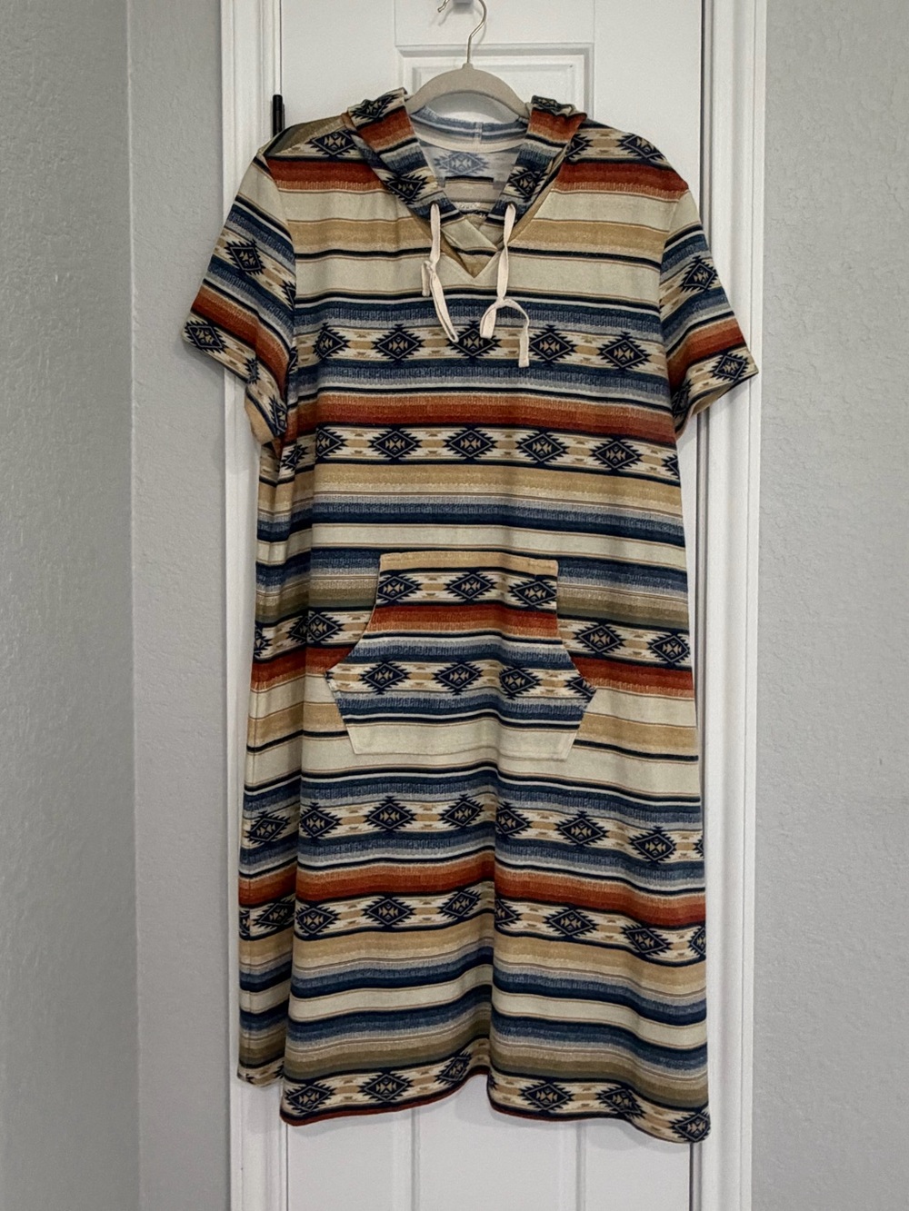 Double D Ranchwear striped Southwestern Hooded Tunic Dress in Neutral Tones.